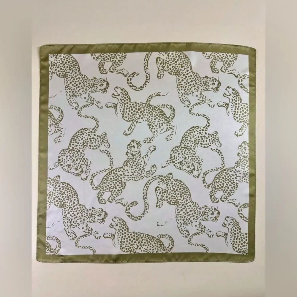 Leopard Print Scarf H14